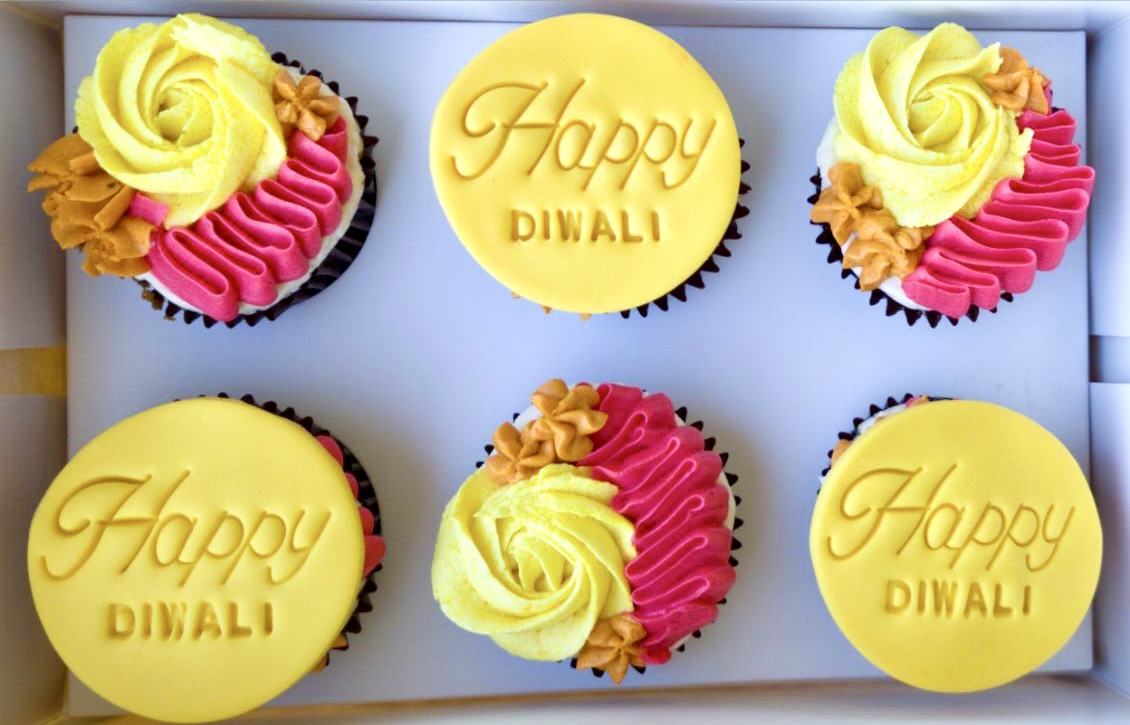 6 Diwali Cupcakes