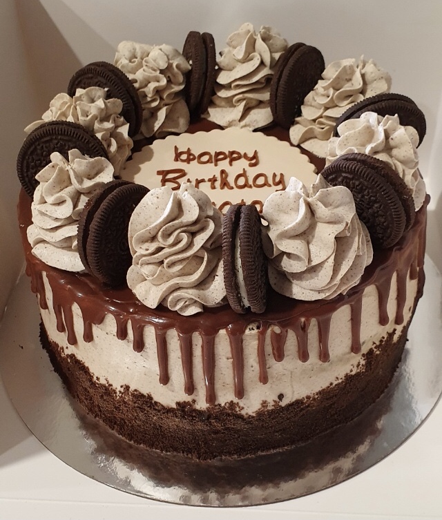 Chocolate Oreo Cake