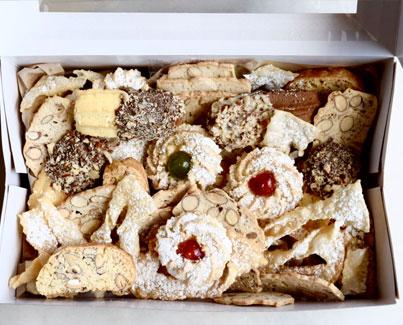 Medium Mixed Biscotti Box